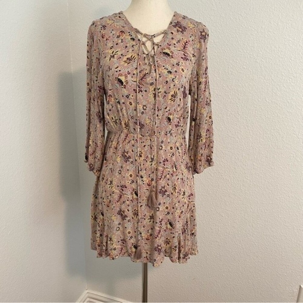 En Creme Dress Tie V Neck 3/4 Sleeve Ruffle Vintage Empire Mini Size M (runs S)